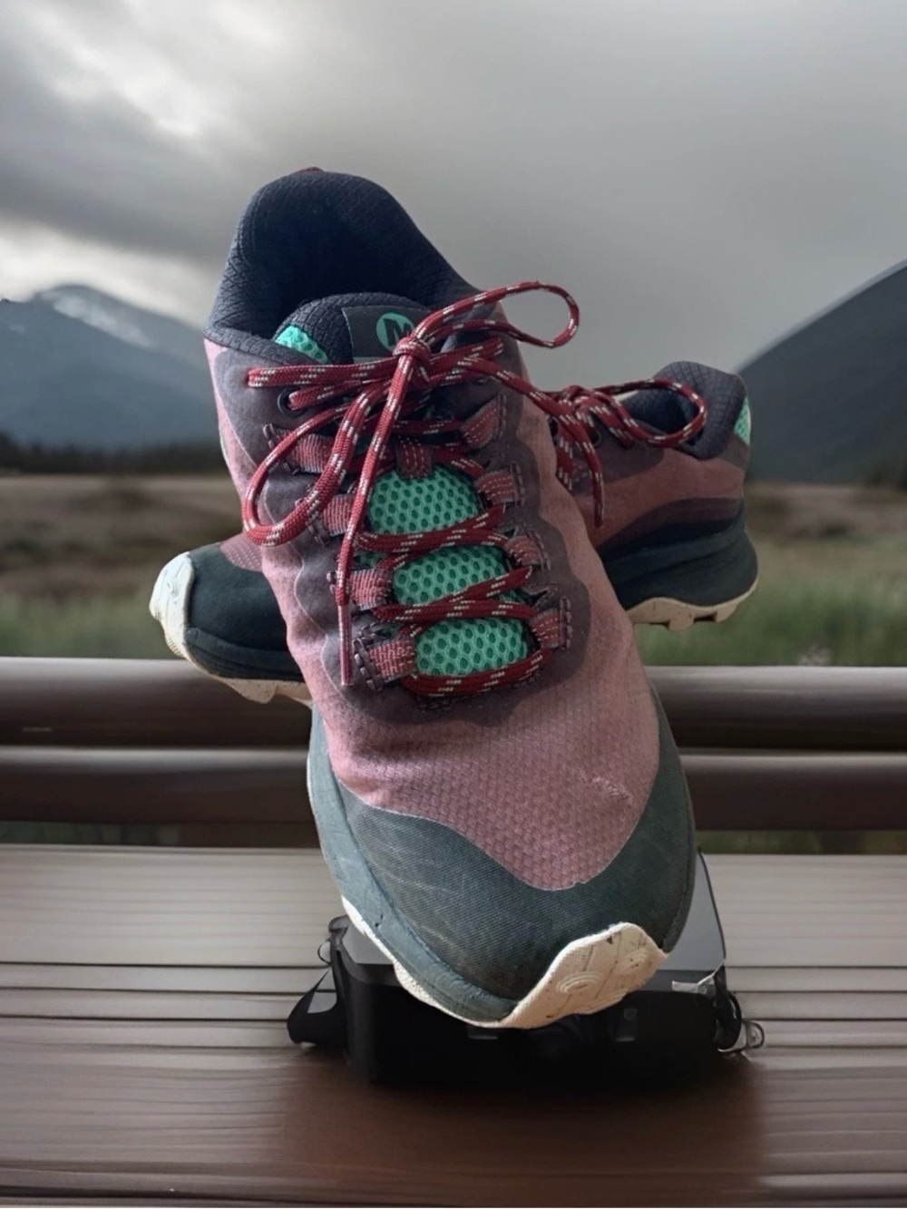Merrell Moab trail shoes hiking Stylish Purple and Teal Sneakers size women’s 7